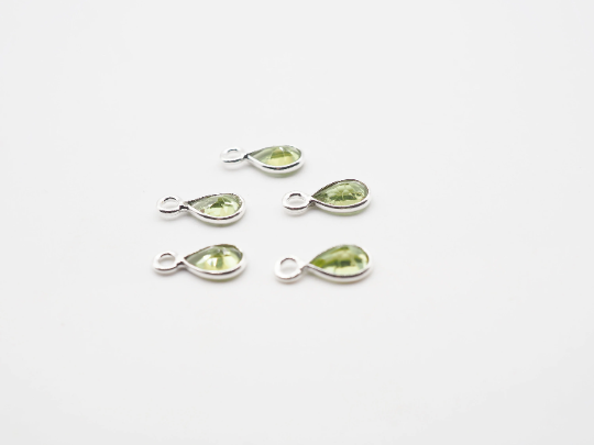 6x4mm Peridot Silver Bezel, Single Connector Peridot Bezel, Peridot Charm, 6 pcs