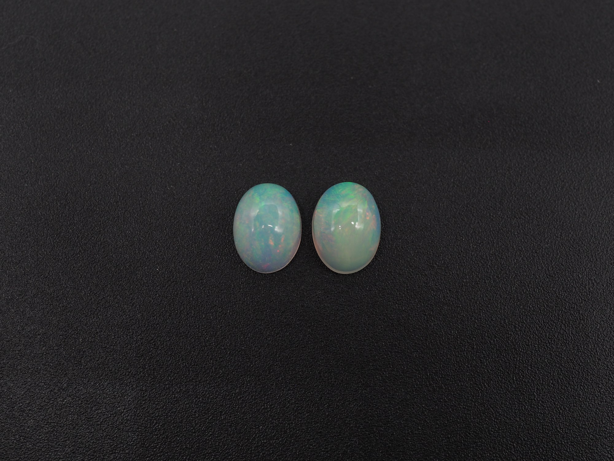 Ethiopian Opal Oval Shape 8x6 mm  Approximately 1.61 Carat , 2 Pieces (GTG-OP-174)