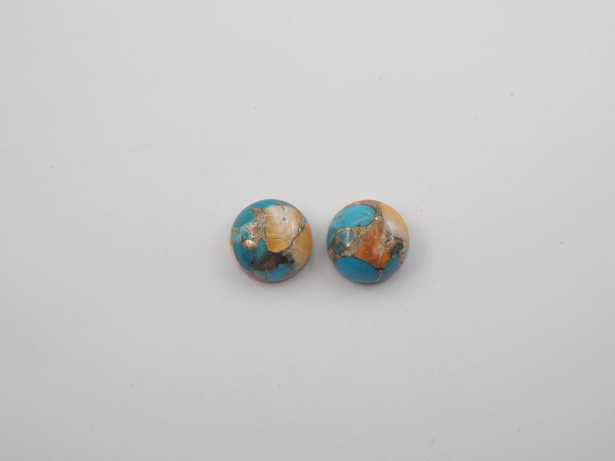Oyster Copper Turquoise Cabochon Round 10mm Approximately 8.50 Carat (GTG-OT-26)