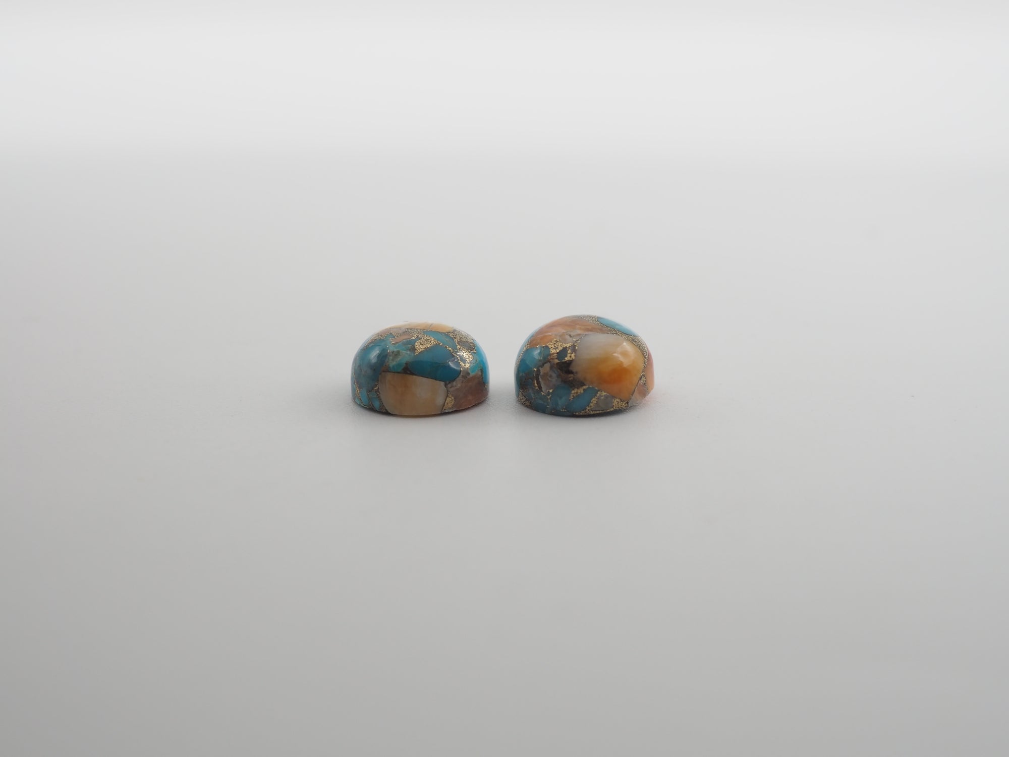 Oyster Copper Turquoise Cabochon Round 10mm Approximately 8.50 Carat (GTG-OT-26)
