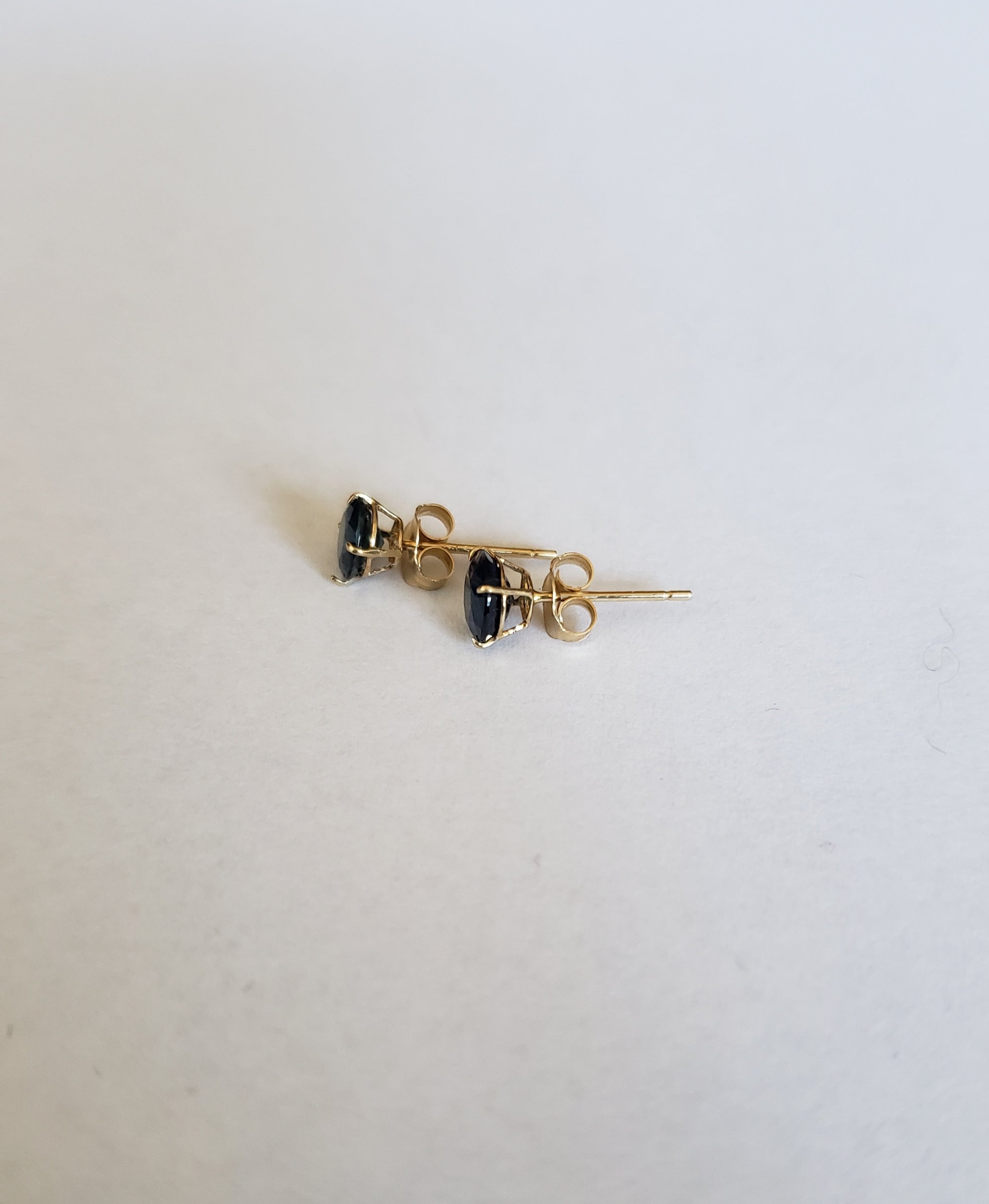 14K Yellow Gold Blue Sapphire 5mm Stud, Birthstone Stud
