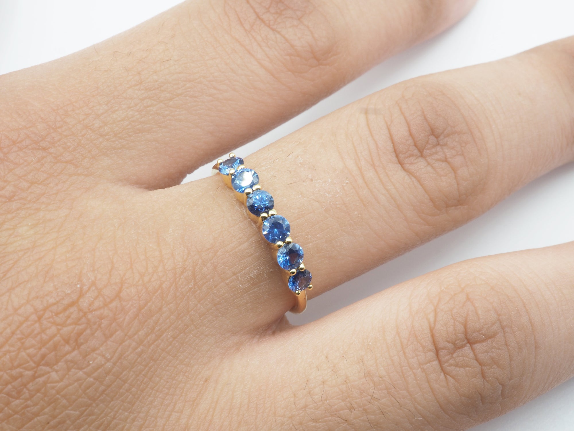 18K Yellow Gold  Blue Sapphire Ring