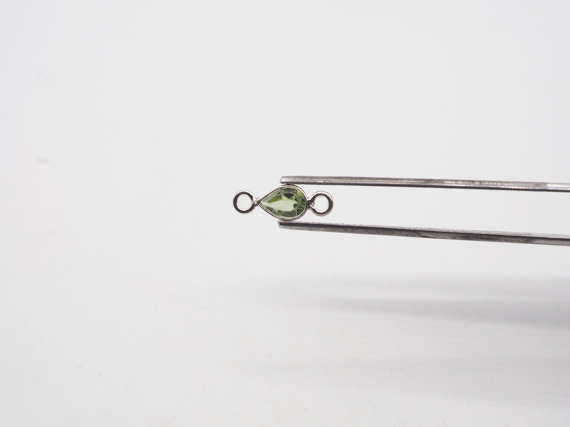 6x5mm Peridot Silver Bezel, Double Connector, Peridot teardrop  Bezel, Peridot Charm