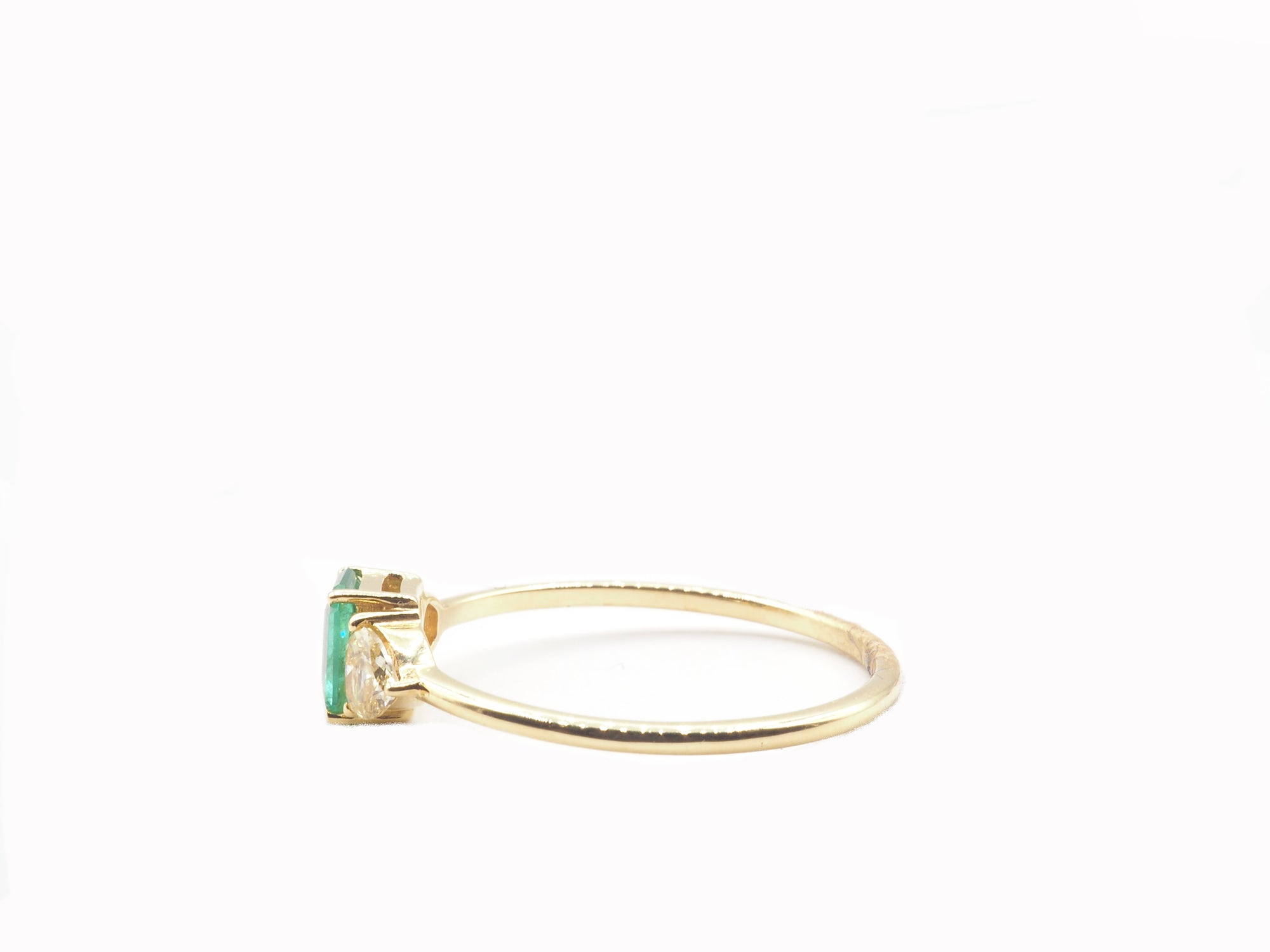 14K Yellow Gold Emerald With Diamond Ring