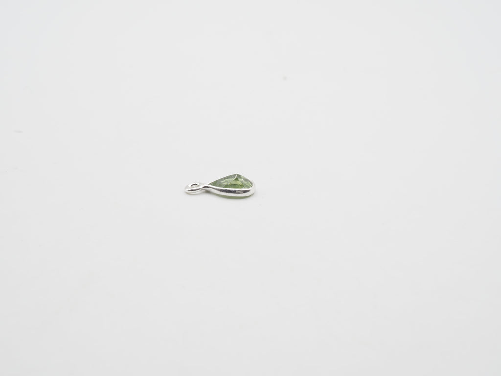 7x5mm Peridot Silver Bezel, Single Connector, Peridot Bezel, Peridot Charm