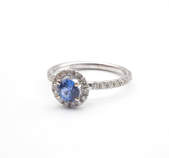 14k White Gold Ceylon  Blue Sapphire Ring