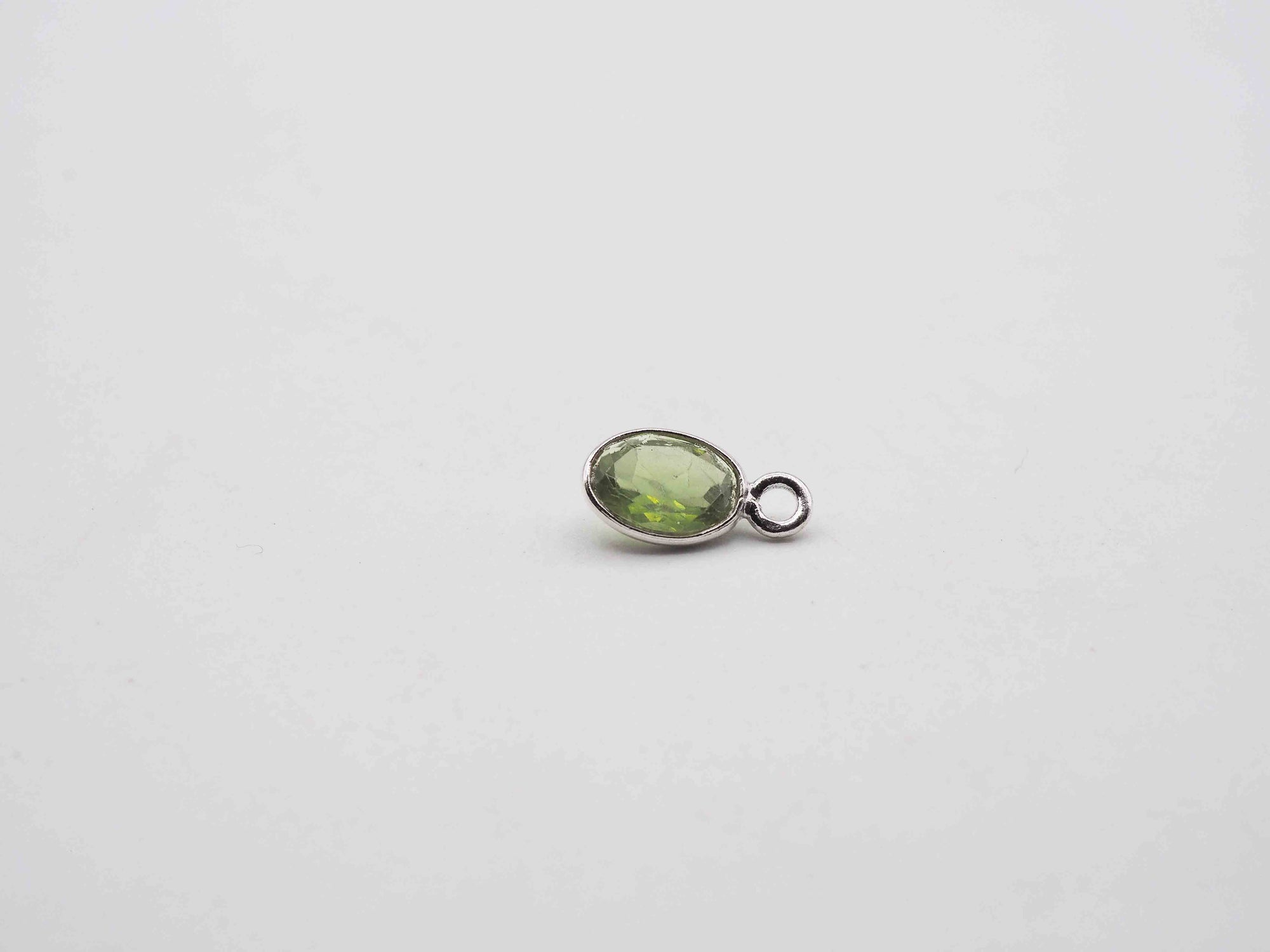 7x5mm Peridot Silver Bezel, Single Connector, Peridot Bezel, Peridot Charm