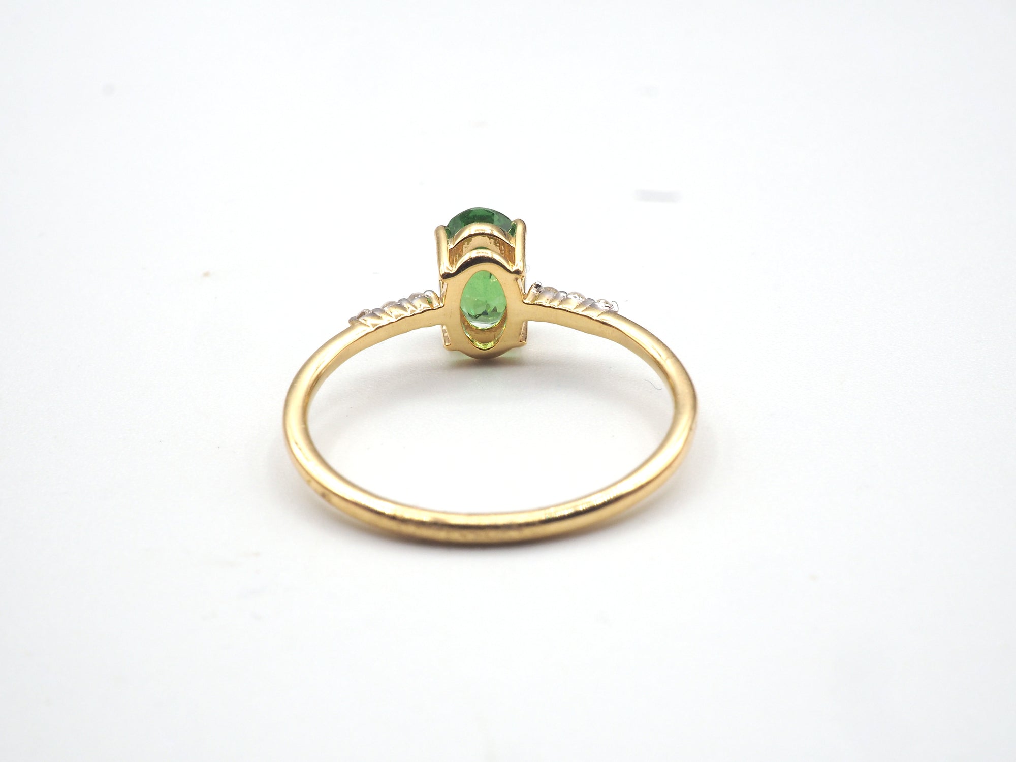 18K Yellow Gold Tsavorite Garnet with diamond  Ring