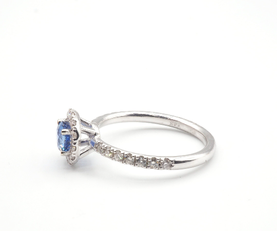 14k White Gold Ceylon  Blue Sapphire Ring