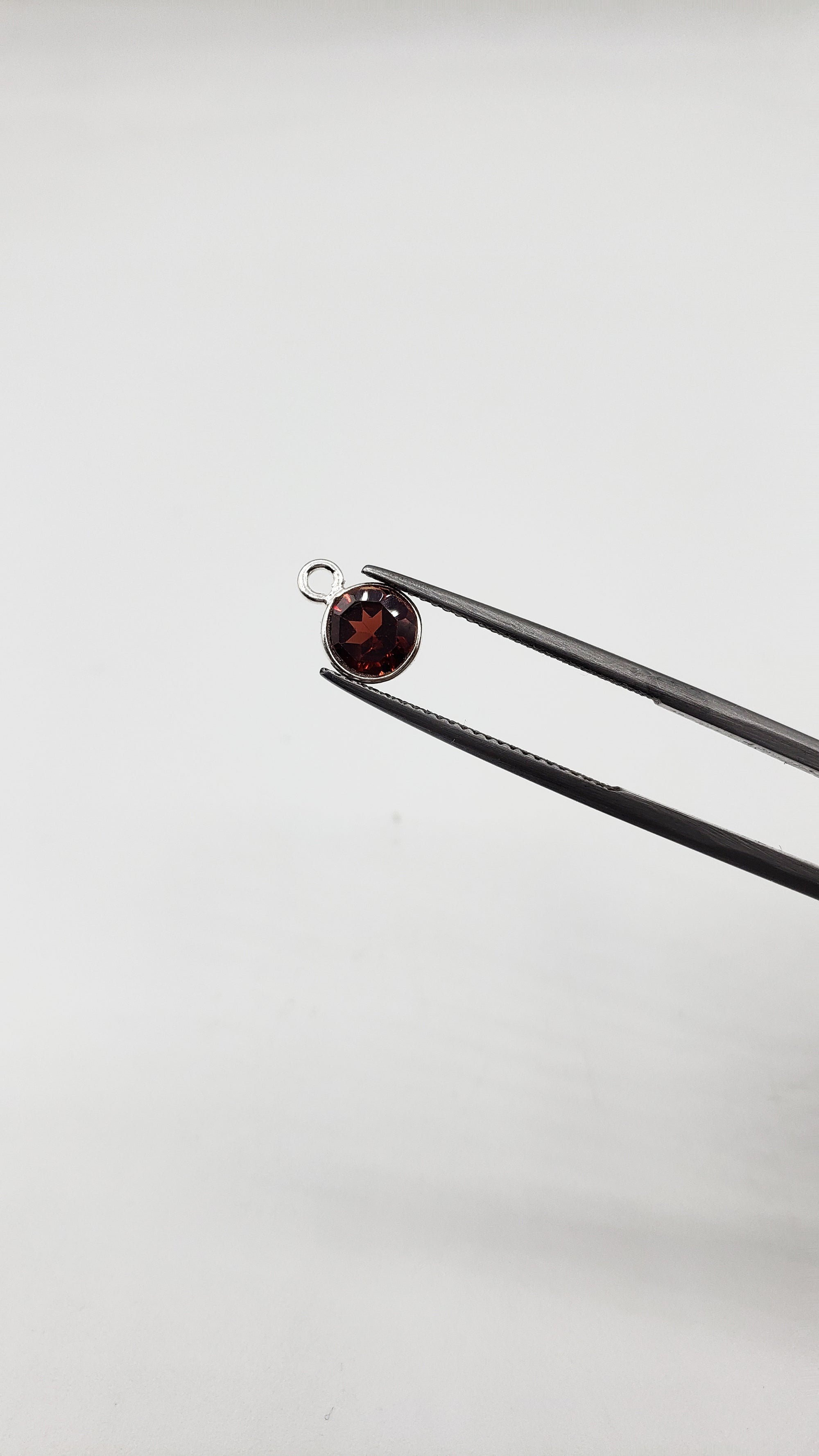 Garnet Bezel Round Shape 6mm, Single  Connector, Garnet Bezel, Garnet Charm, 925 Sterling Silver
