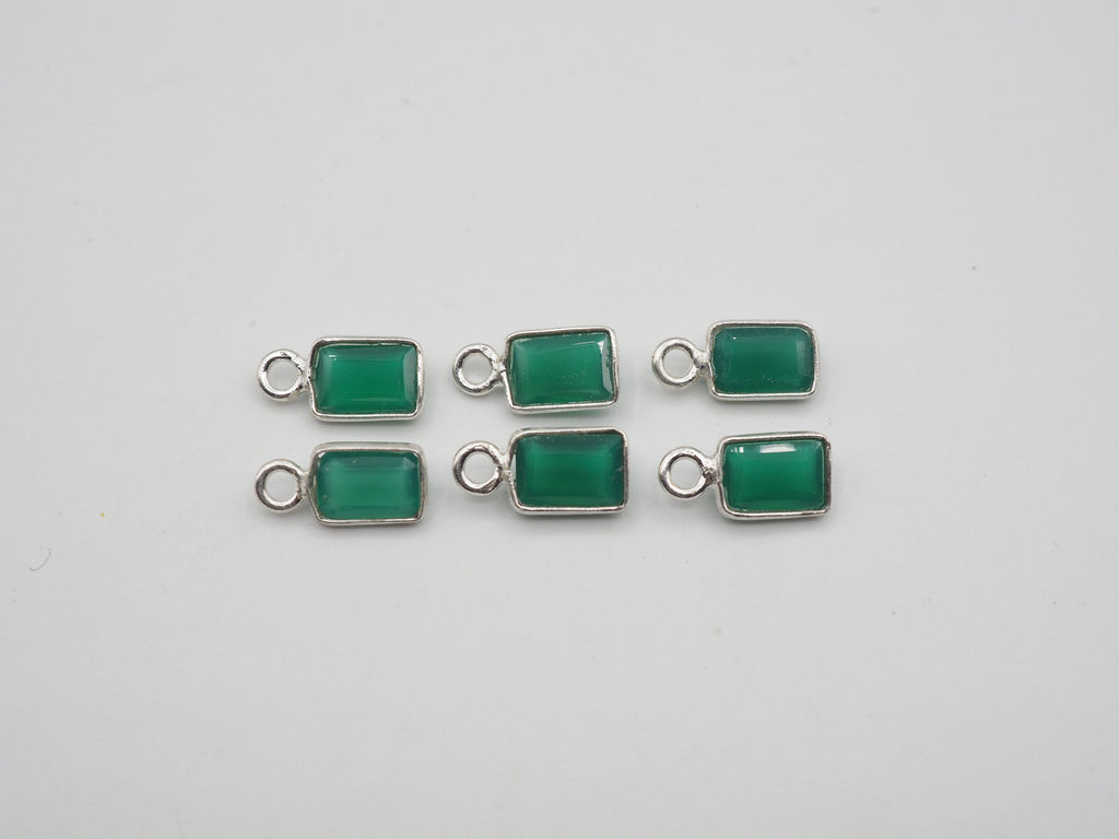 Green Onyx Silver Bezel 6x4 mm, Single Connector, Approximately 6.45 carat (GTG-SBO-7)