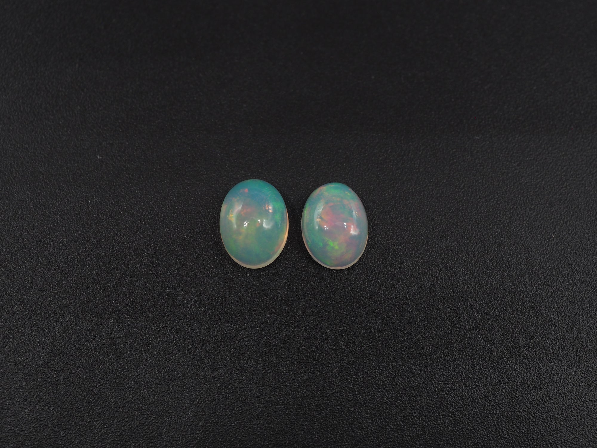 Ethiopian Opal Oval Shape 8x6 mm  Approximately 1.79 Carat , 2 Pieces (GTG-OP-179)