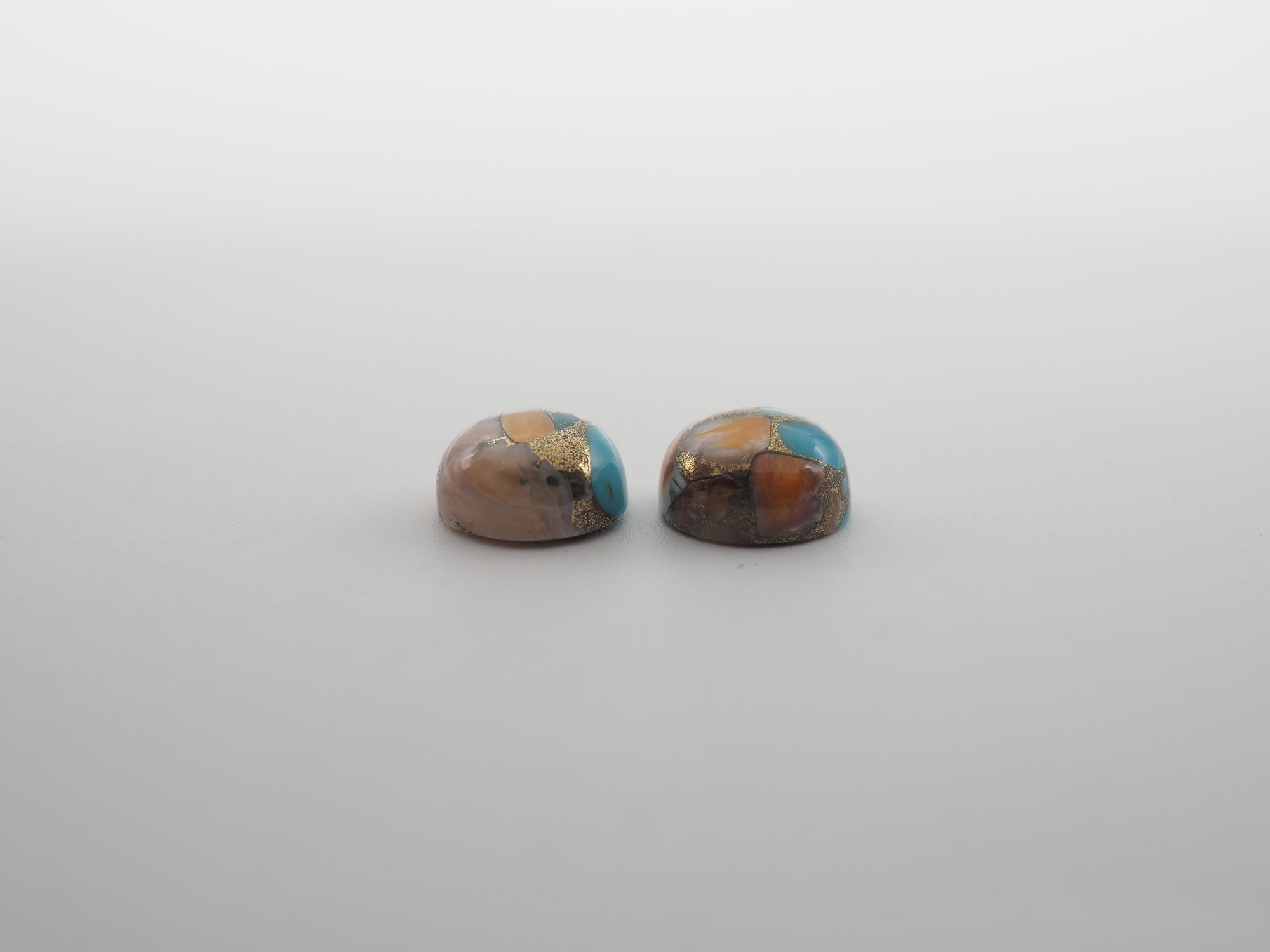 Oyster Copper Turquoise Cabochon Round 9 mm Approximately 6.54 Carat (GTG-OT-35)