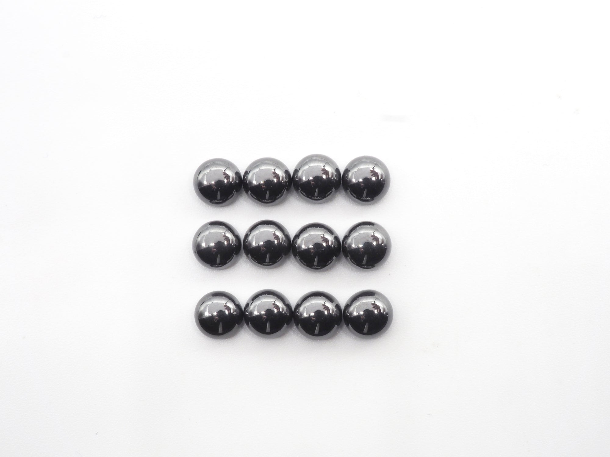 Hematite Round Cabs 6mm, Approximately 21.85 Carat