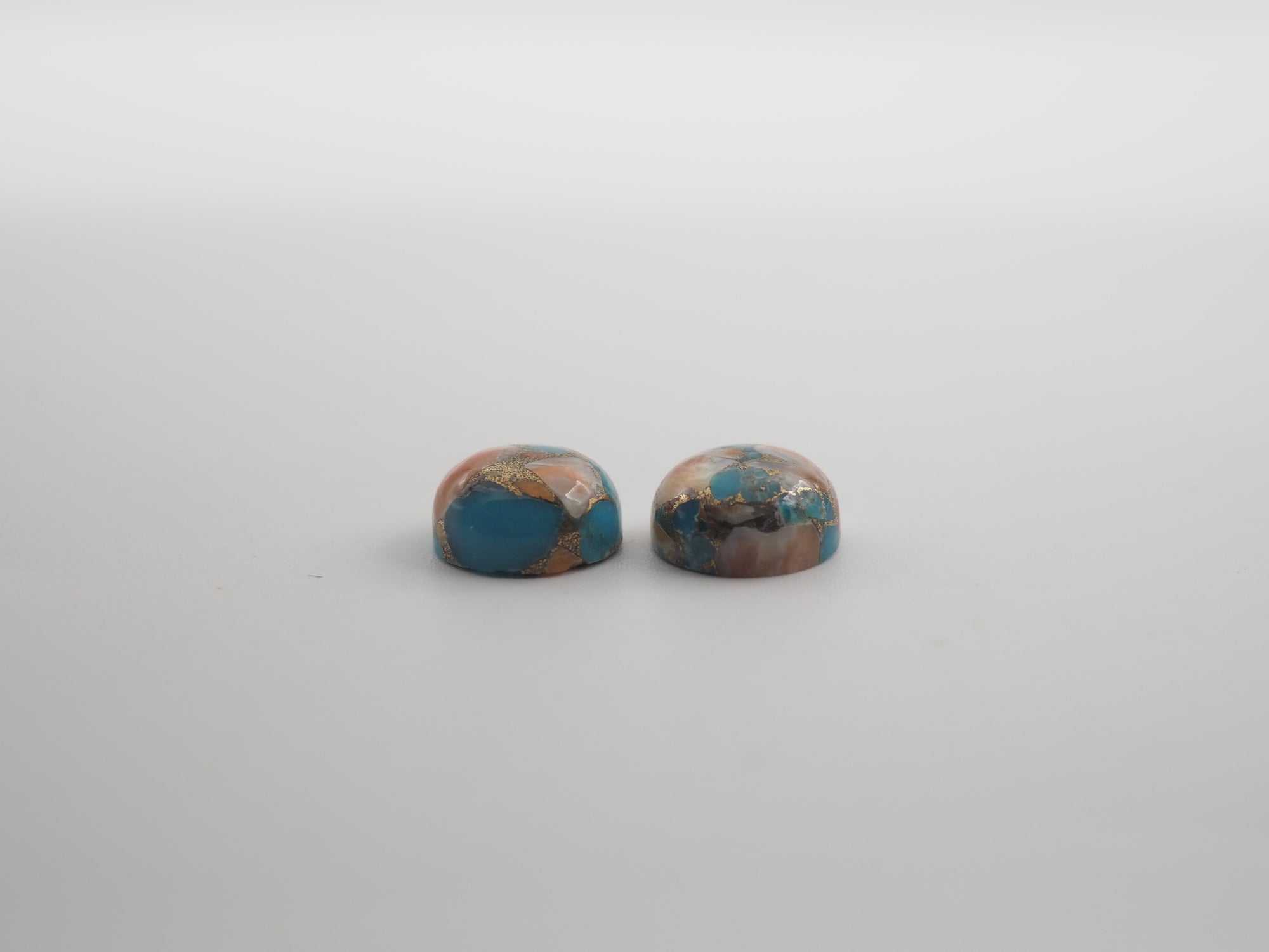 Oyster Copper Turquoise Cabochon Round 10mm Approximately 8.3 Carat (GTG-OT-25)