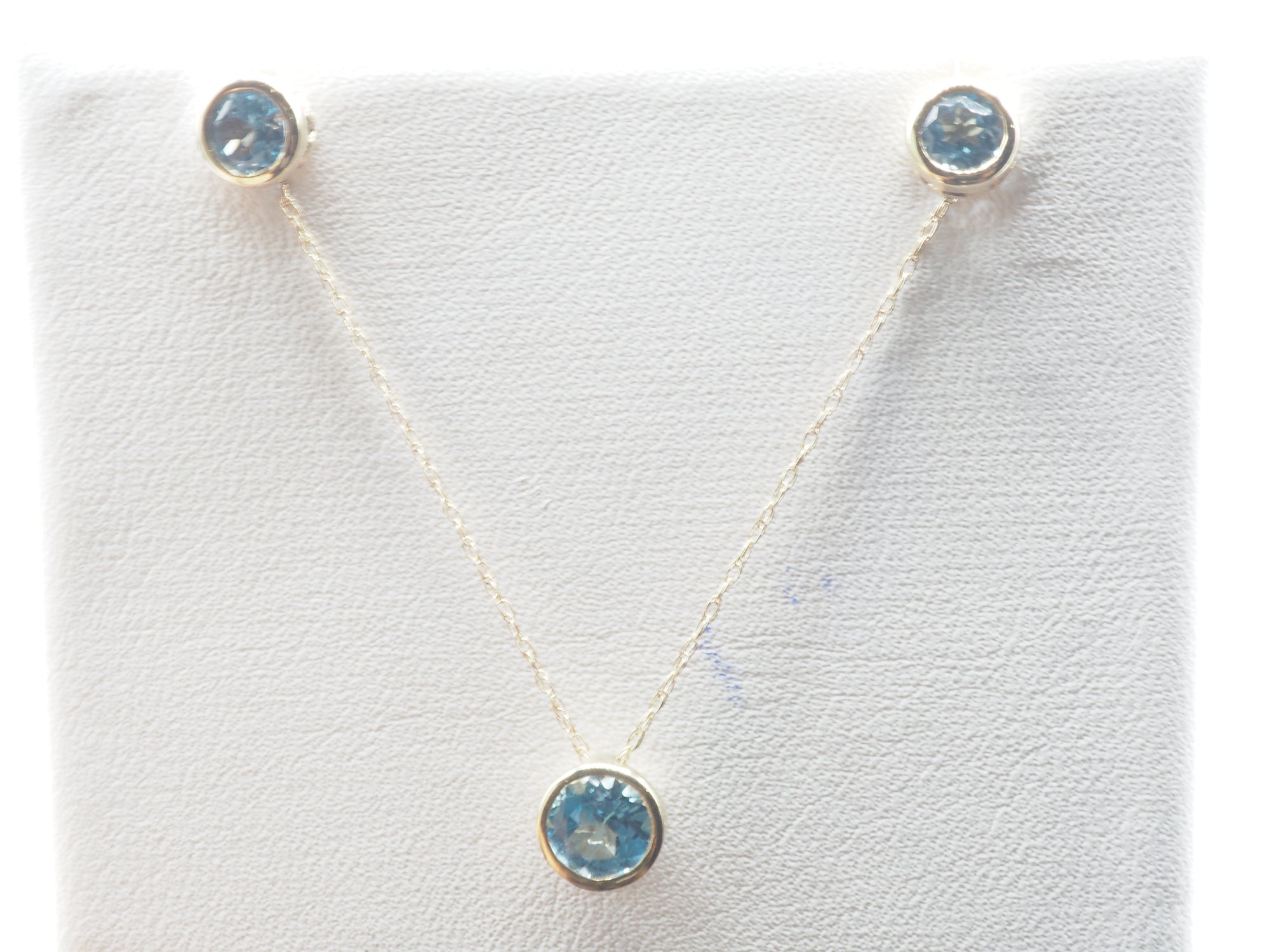 10K Yellow Gold Blue Topaz stud and Pendant