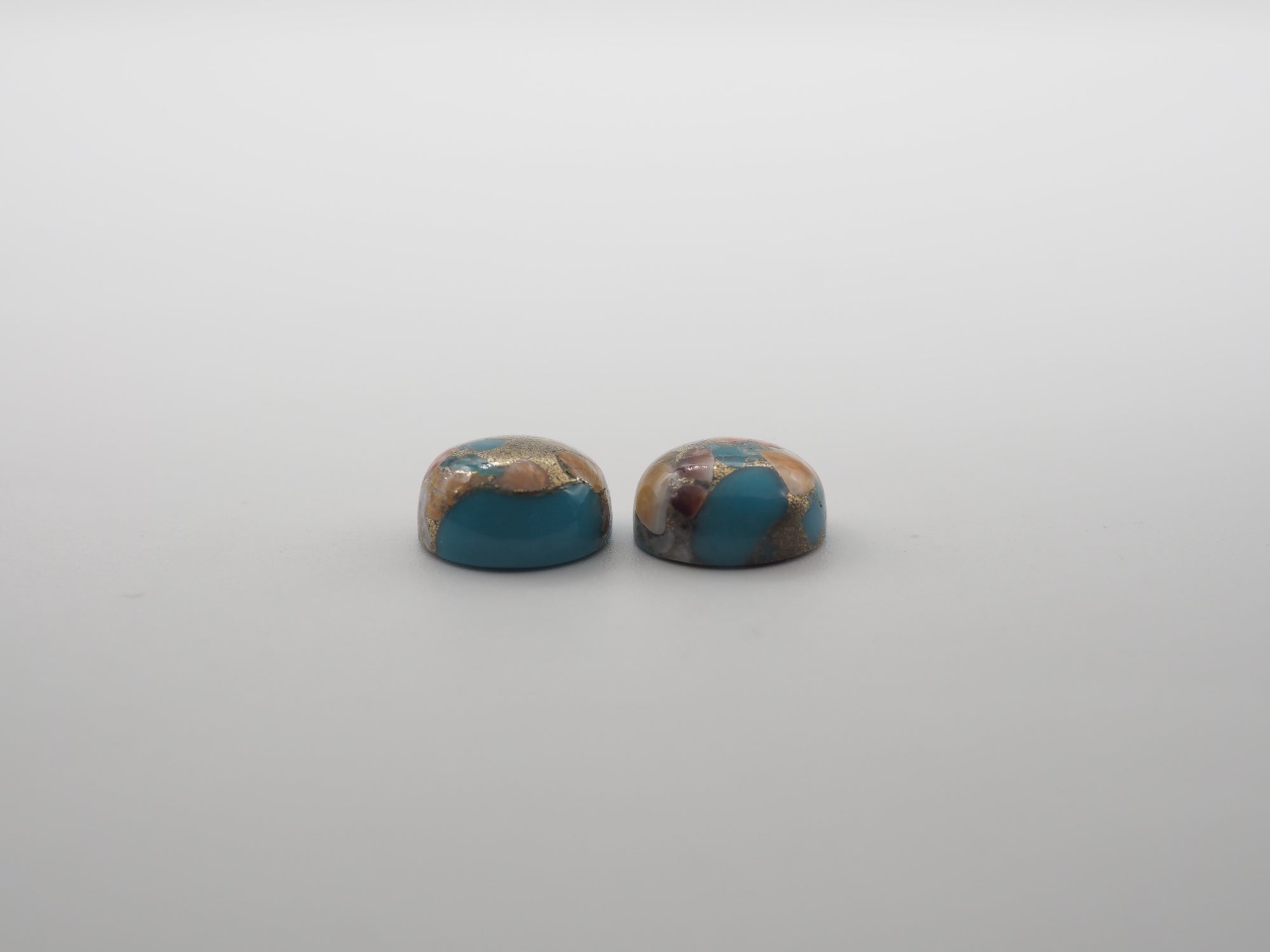 Oyster Copper Turquoise Cabochon Round 10mm Approximately 8.3 Carat (GTG-OT-21)