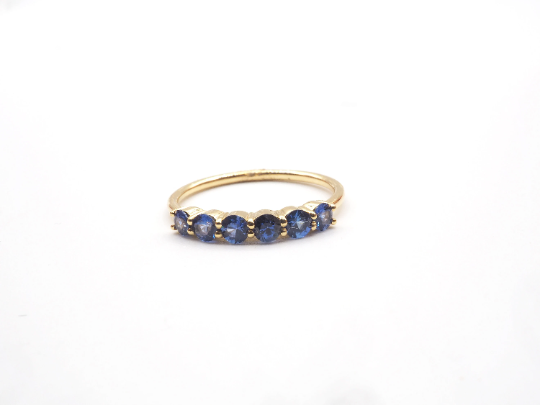18K Yellow Gold  Blue Sapphire Ring
