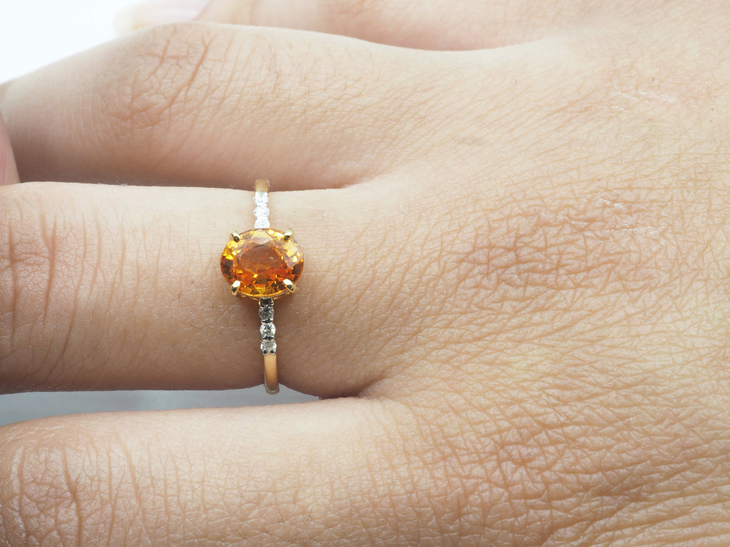 18K Yellow Gold Orange Sapphire with Diamond Ring