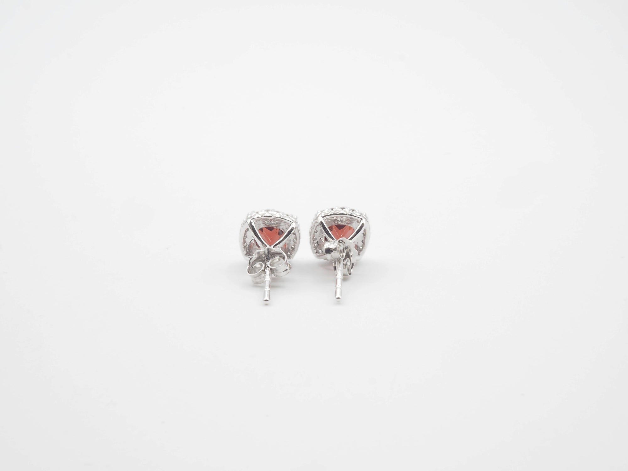10K White Gold with Diamond Garnet Stud