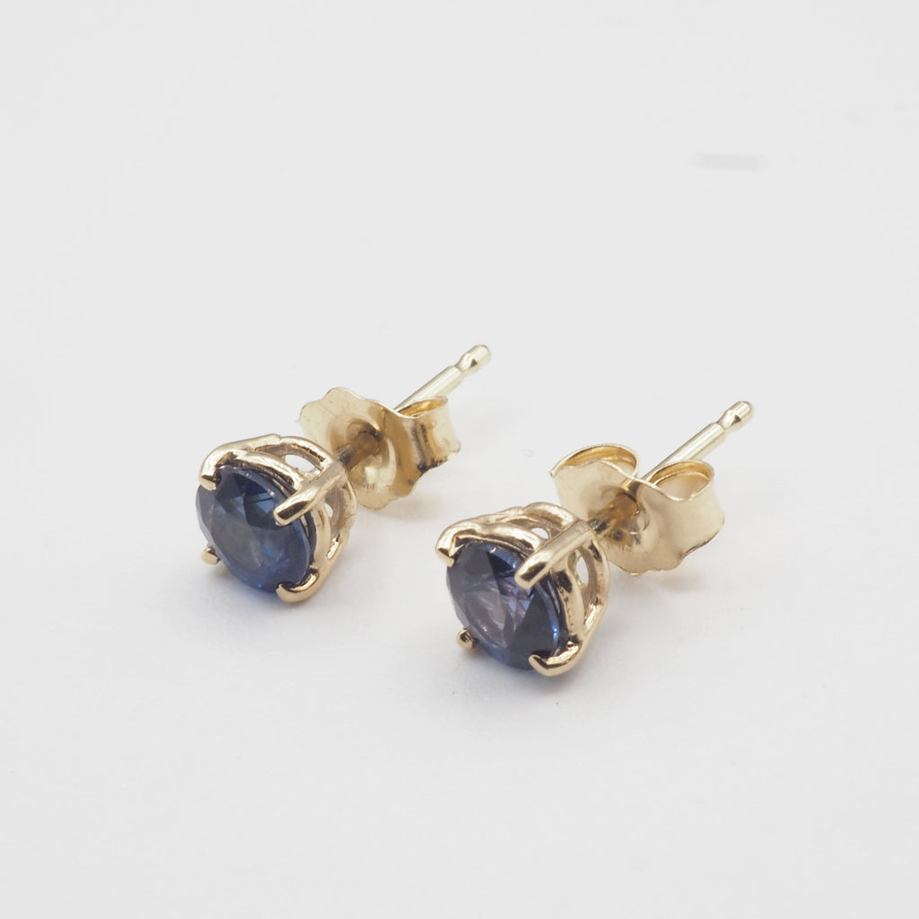 Blue Sapphire Round 4 mm Stud Earrings in 14K Yellow  Gold