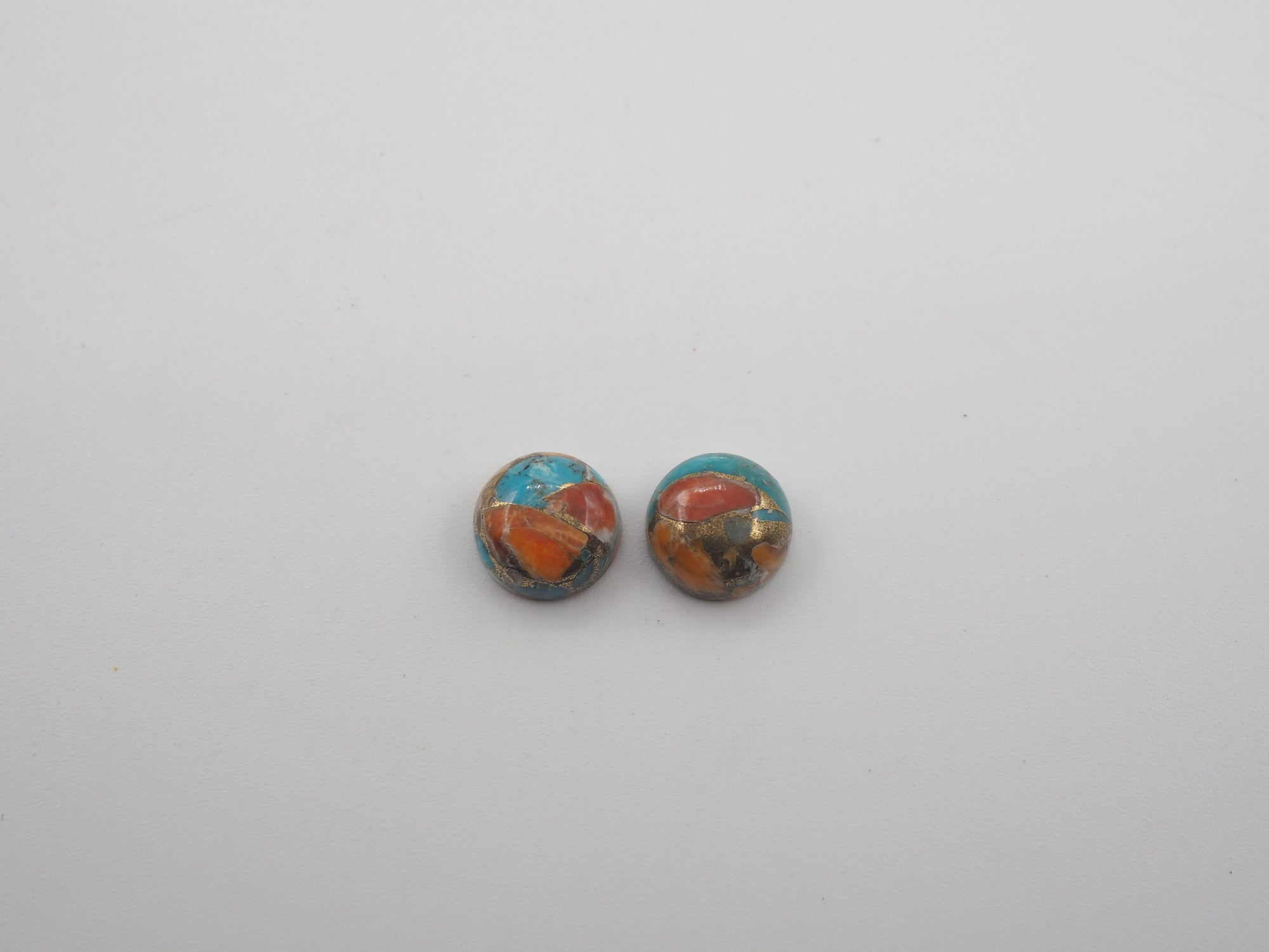 Oyster Copper Turquoise Cabochon Round 9 mm Approximately 6 Carat (GTG-OT-42)