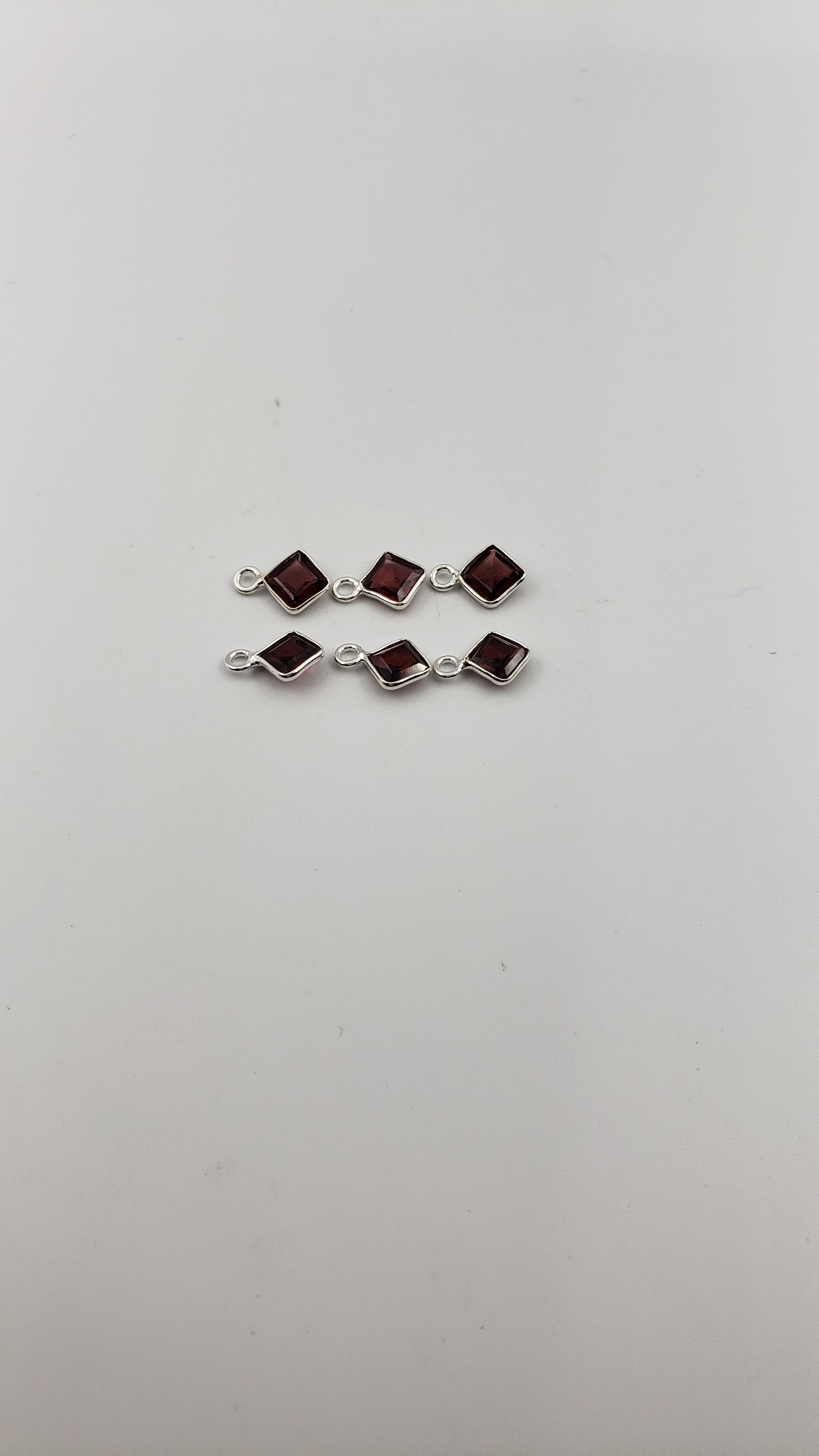 Garnet Bezel Square Shape 5x5mm, Single  Connector, Garnet Bezel, Garnet Charm, 925 Sterling Silver