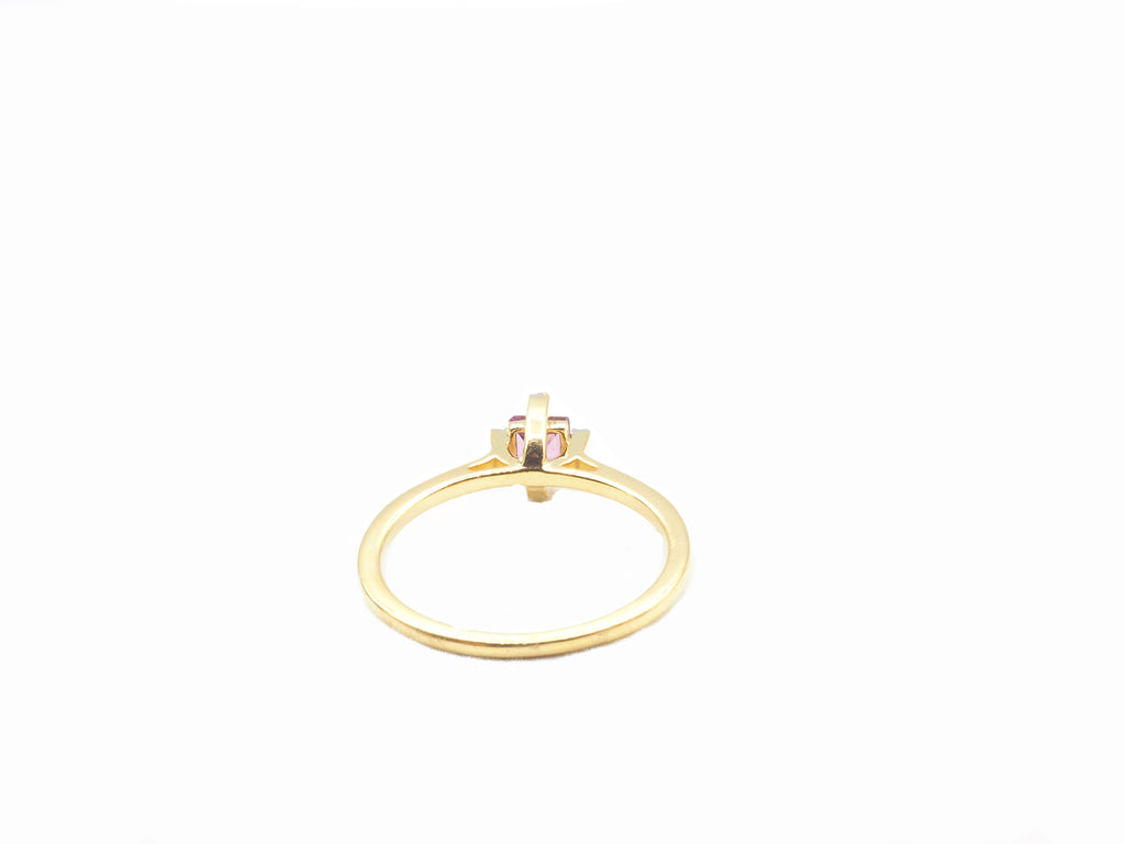 18K Yellow Gold Purple Garnet with Diamond  Ring