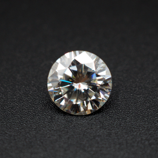 Loose Moissanite Round Shape 8.2 x 5.0 mm Single Piece Approximately 2.06 Carat