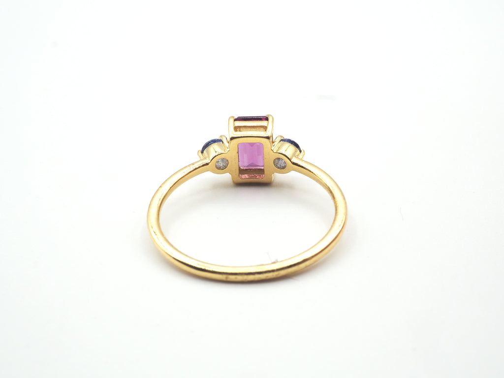 18k Yellow Gold Purple Garnet and Blue Sapphire Ring