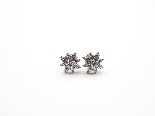 10K White Gold Diamond Stud
