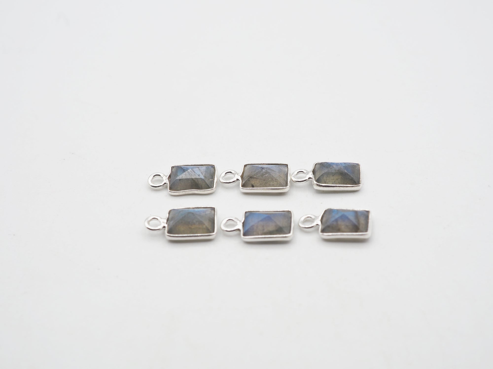 Labradorite Silver Bezel 7x5mm, Single Connector, Labradorite Charm