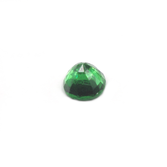 Tsavorite Oval Shape 6 x 5 x 3.5 mm Single Piece Approximately 0.82 Carat