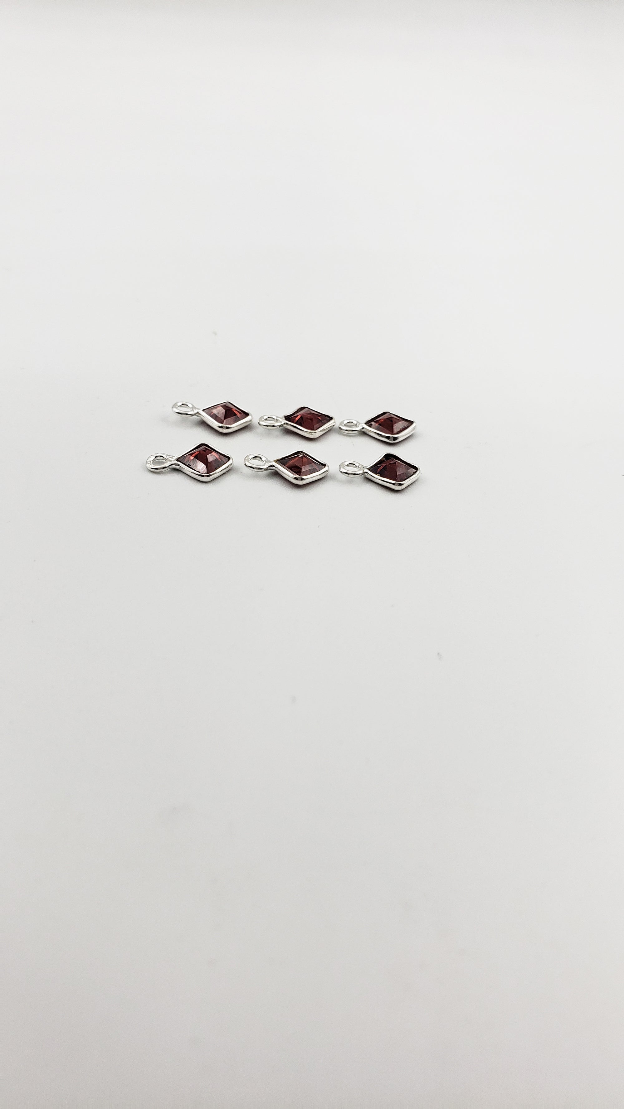 Garnet Bezel Square Shape 5x5mm, Single  Connector, Garnet Bezel, Garnet Charm, 925 Sterling Silver
