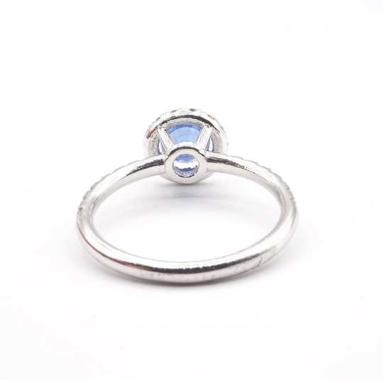 14k White Gold Ceylon  Blue Sapphire Ring