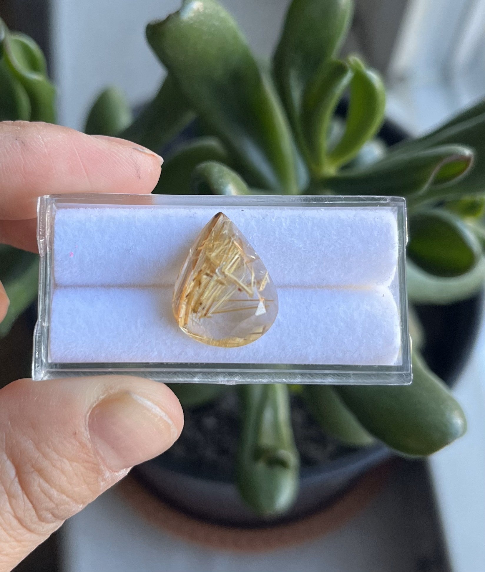 Rutilated Quartz Pear shape  17.5x13.5mm Approximately 9.78 Carat