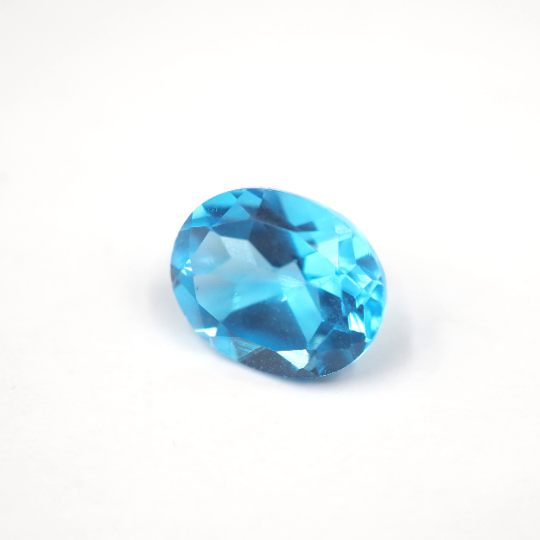 Blue Topaz Oval Shape 10 x 8 x 5.3 mm Single Piece Approximately 3.28 Carat