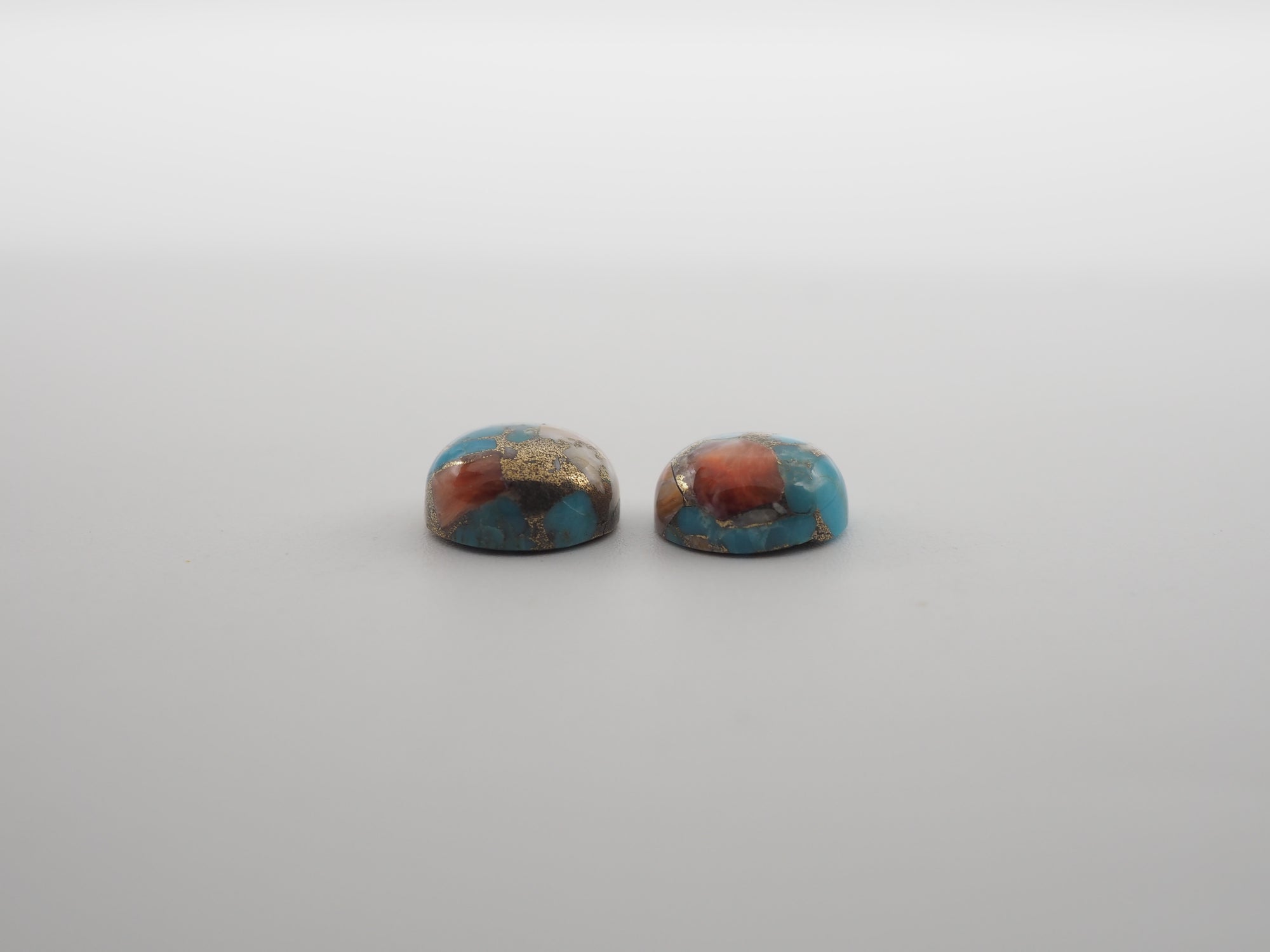 Oyster Copper Turquoise Cabochon Round 10mm Approximately 7.8 Carat (GTG-OT-23)
