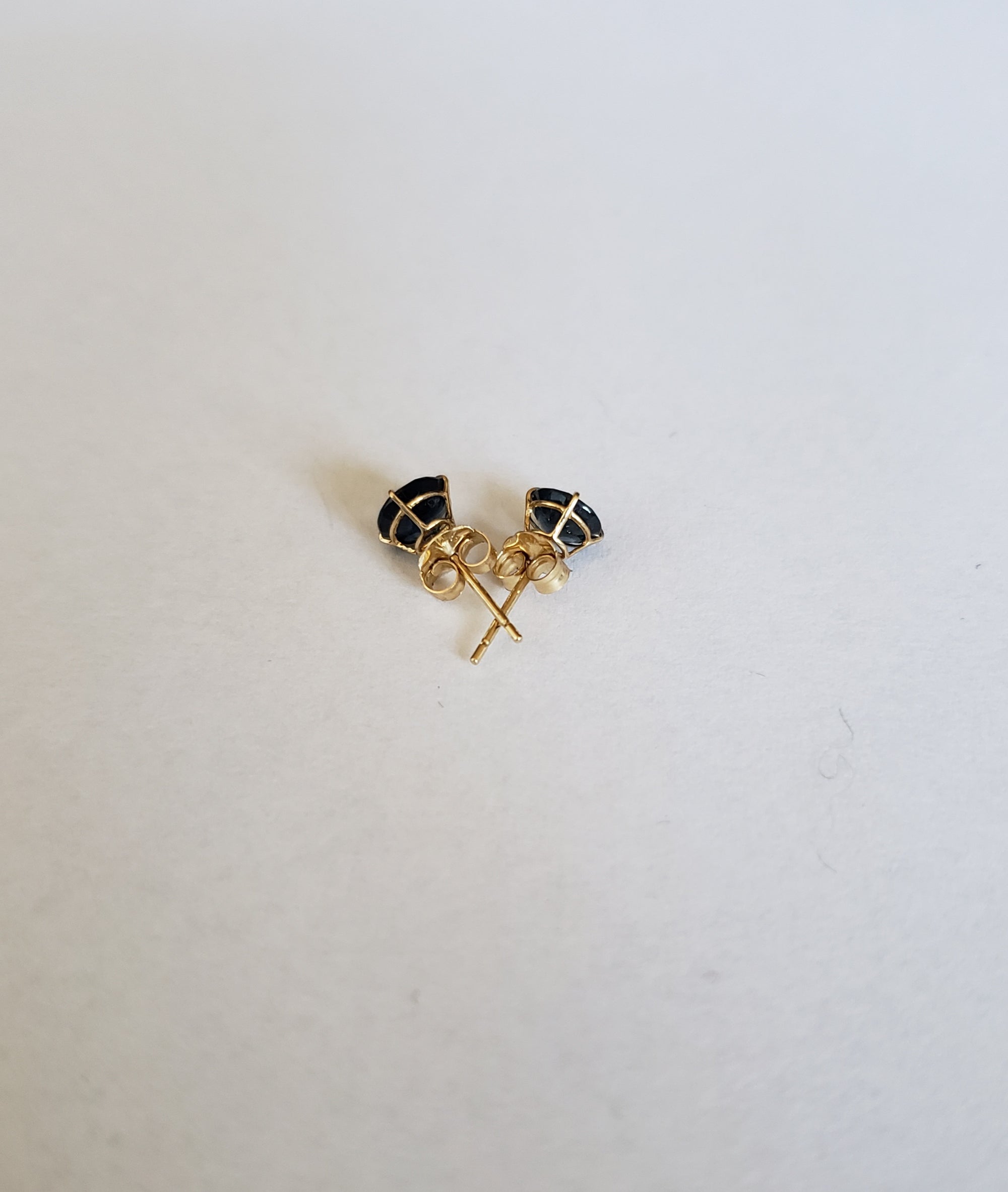14K Yellow Gold Blue Sapphire 5mm Stud, Birthstone Stud