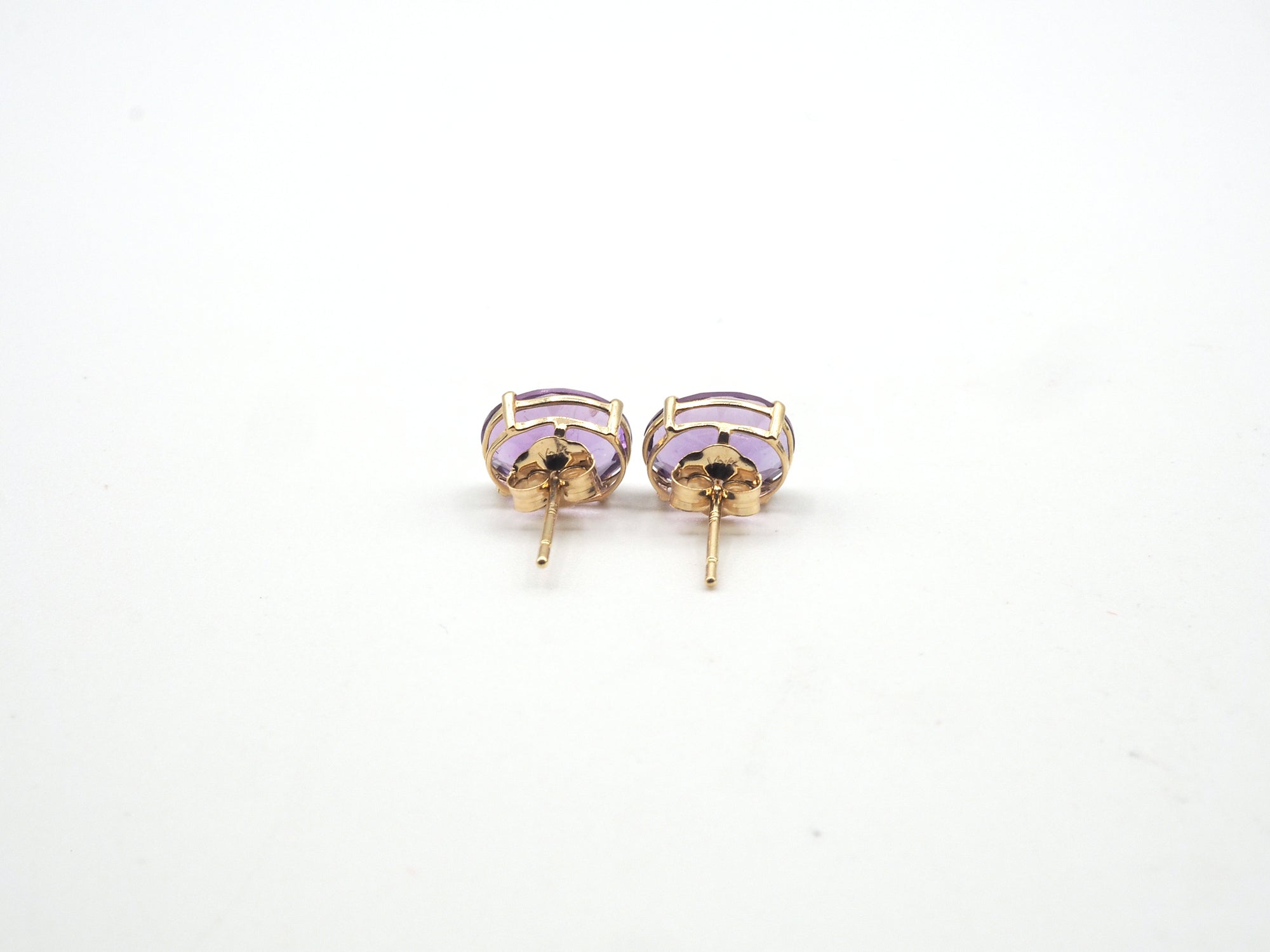 14K Yellow Gold Oval Amethyst Stud, Amethyst Stud/Earring