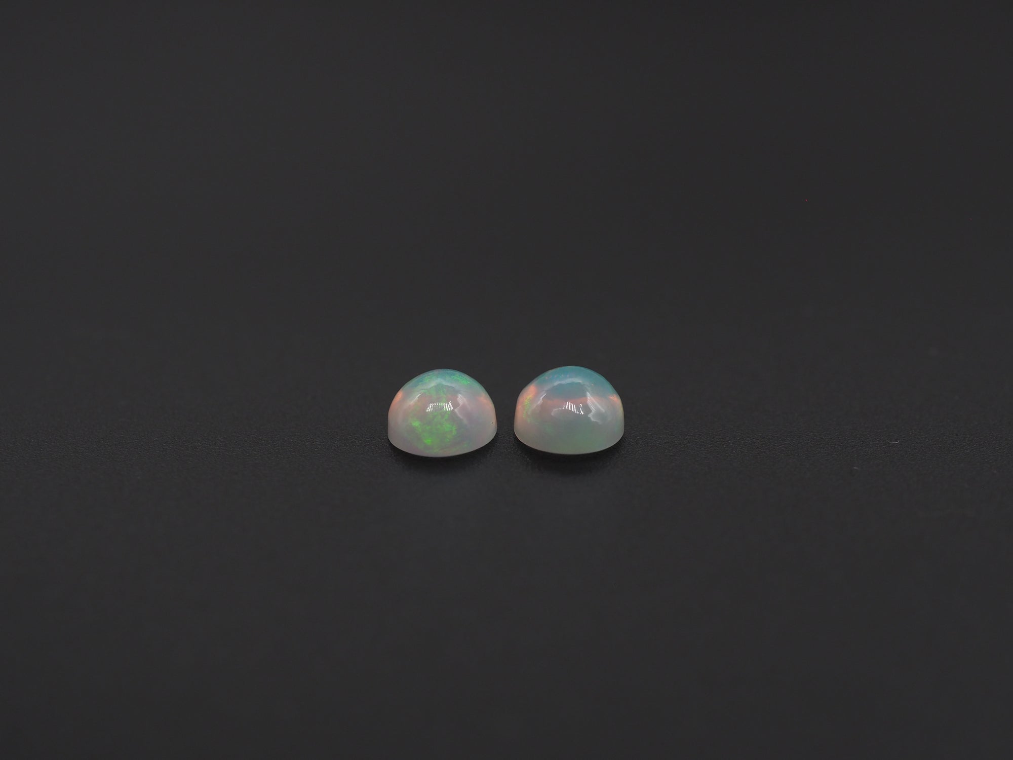 Ethiopian Opal Oval Shape 8x6 mm  Approximately 1.61 Carat , 2 Pieces (GTG-OP-174)