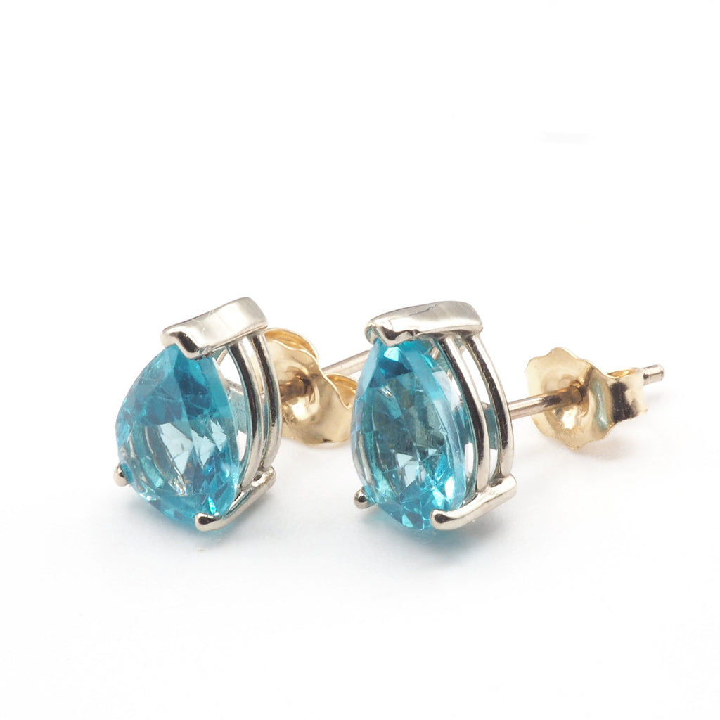 Apatite Pear Shape 8X 5 mm Stud Earrings in 14K White Gold