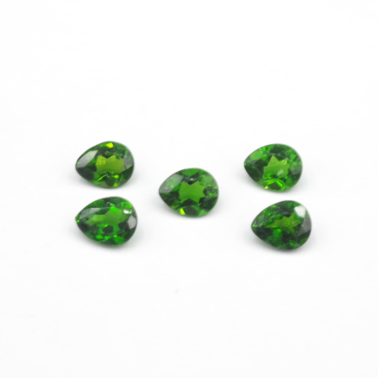 Chrome Diopside Pear Shape 5x4mm Approximately 1.72 Carat