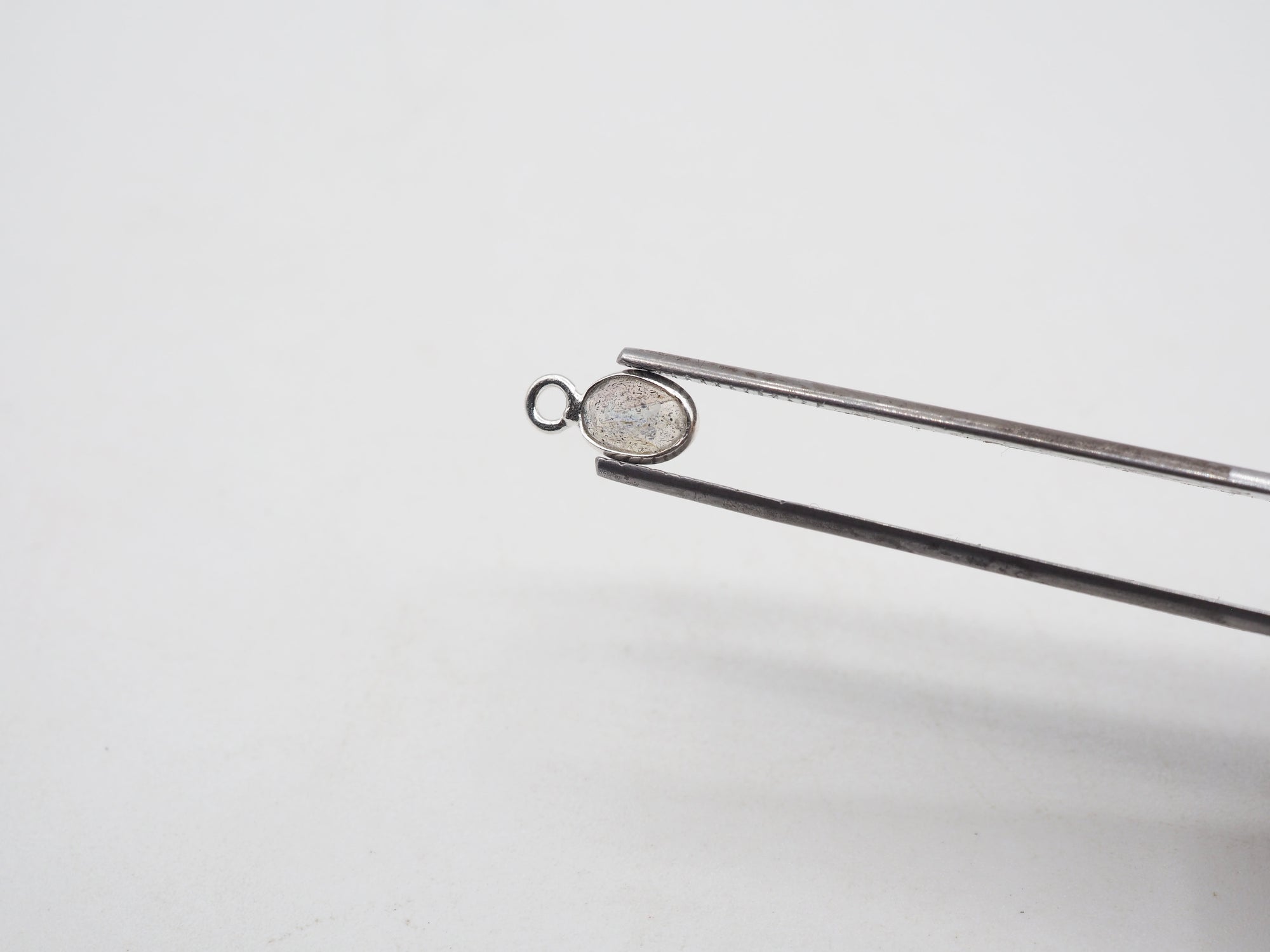 Labradorite Silver Bezel 6x4mm, Single Connector, Labradorite Charm