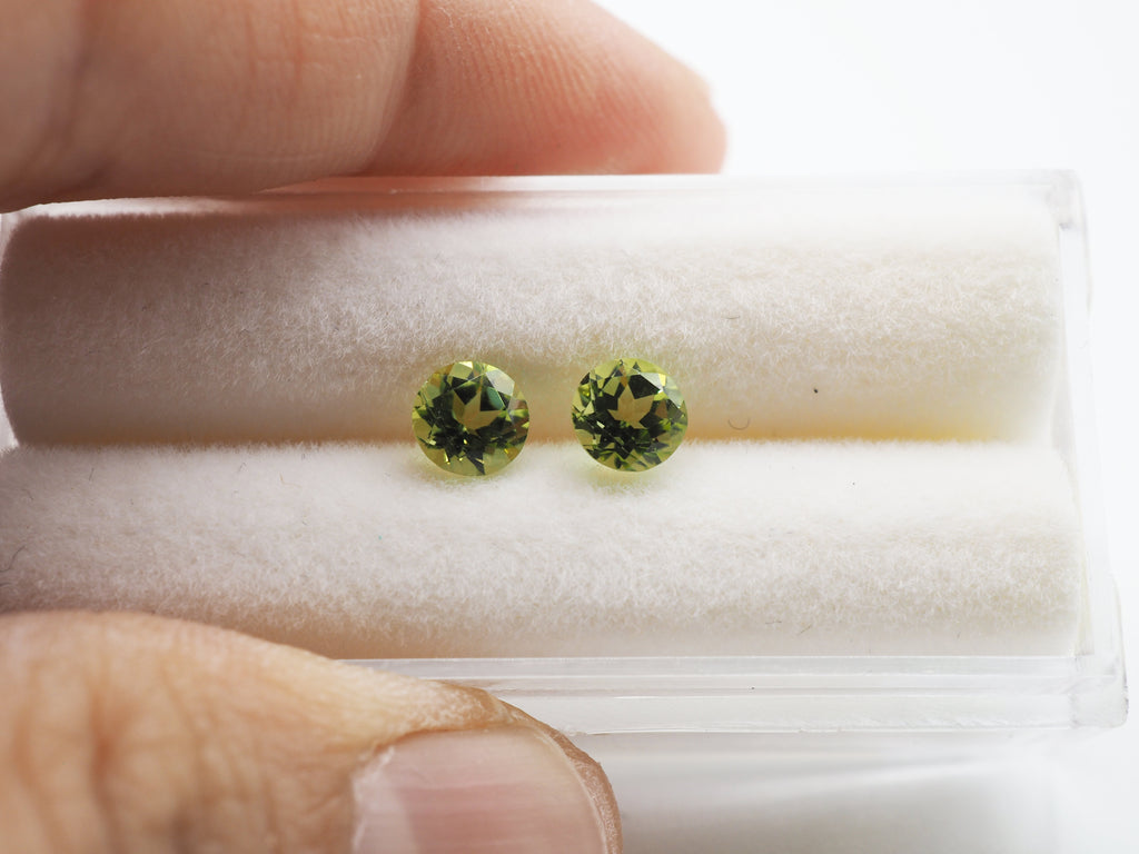 Peridot Round Shape 5 mm Matching Pair Approximately 0.92 Carat