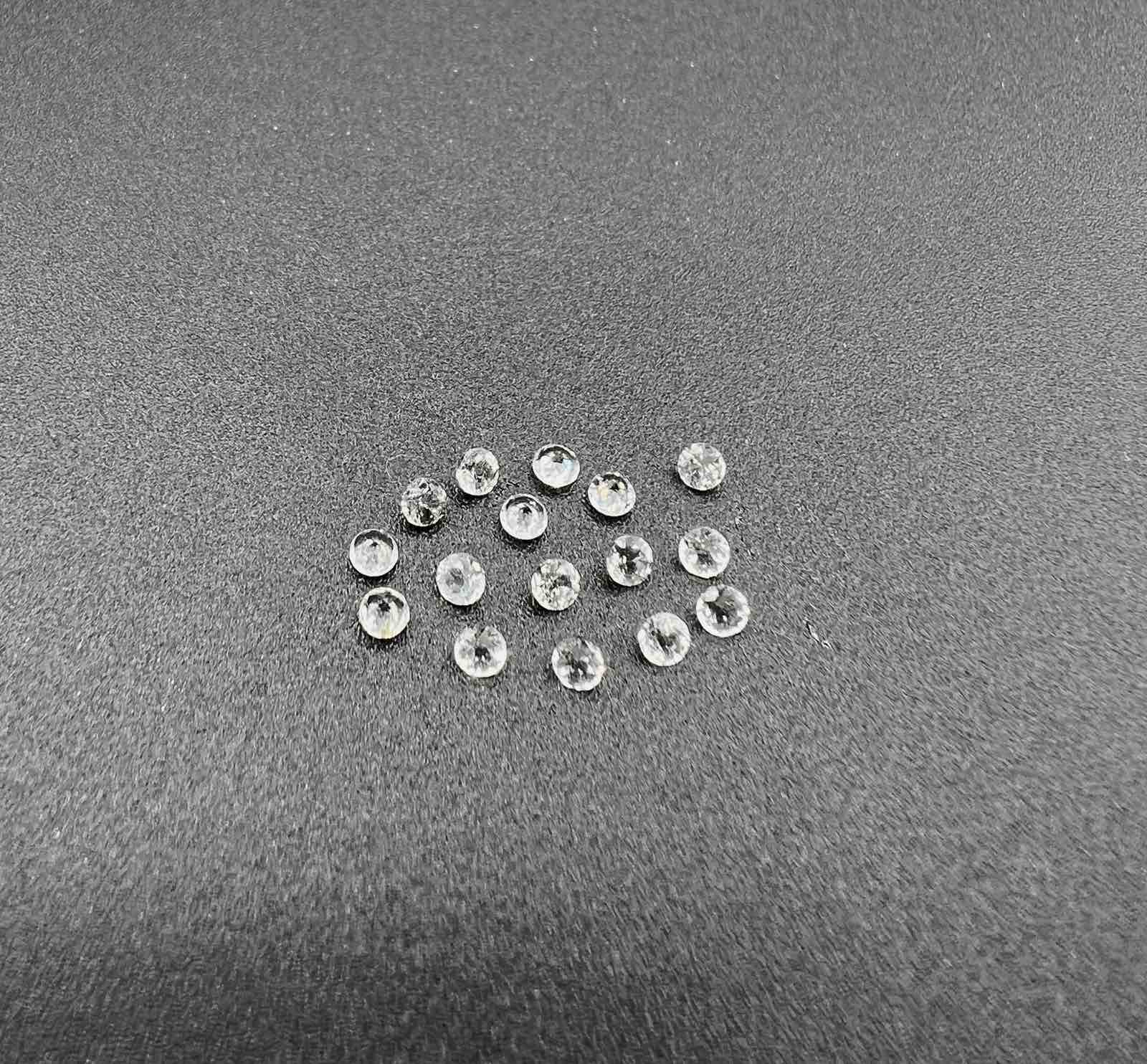 White Topaz faceted Round 2.2 mm Approximately  0.85 Carat , 16 pcs