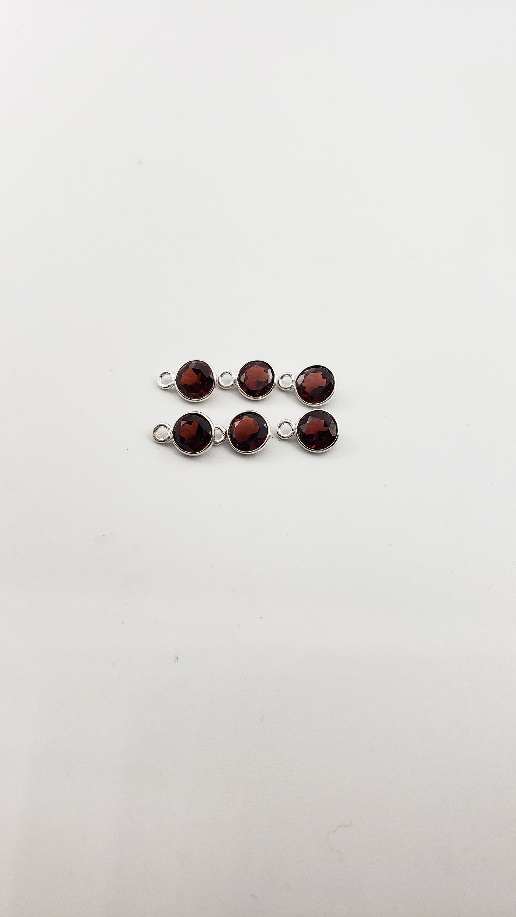Garnet Bezel Round Shape 6mm, Single  Connector, Garnet Bezel, Garnet Charm, 925 Sterling Silver
