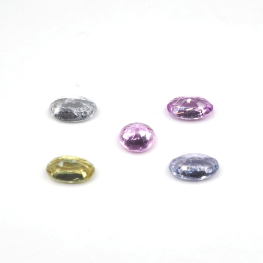 Fancy Sapphire Oval Shape 4.9 x 3.1 x 2.3 mm Approximately 1.58 Carat