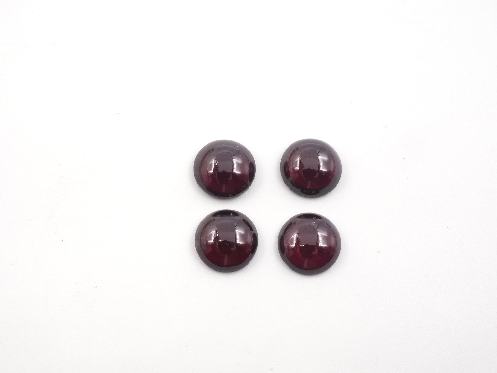 Rhodolite Garnet Cabs Round 9 mm Approximately 12.05 Carat , 4 Pieces (GTG-G-34)
