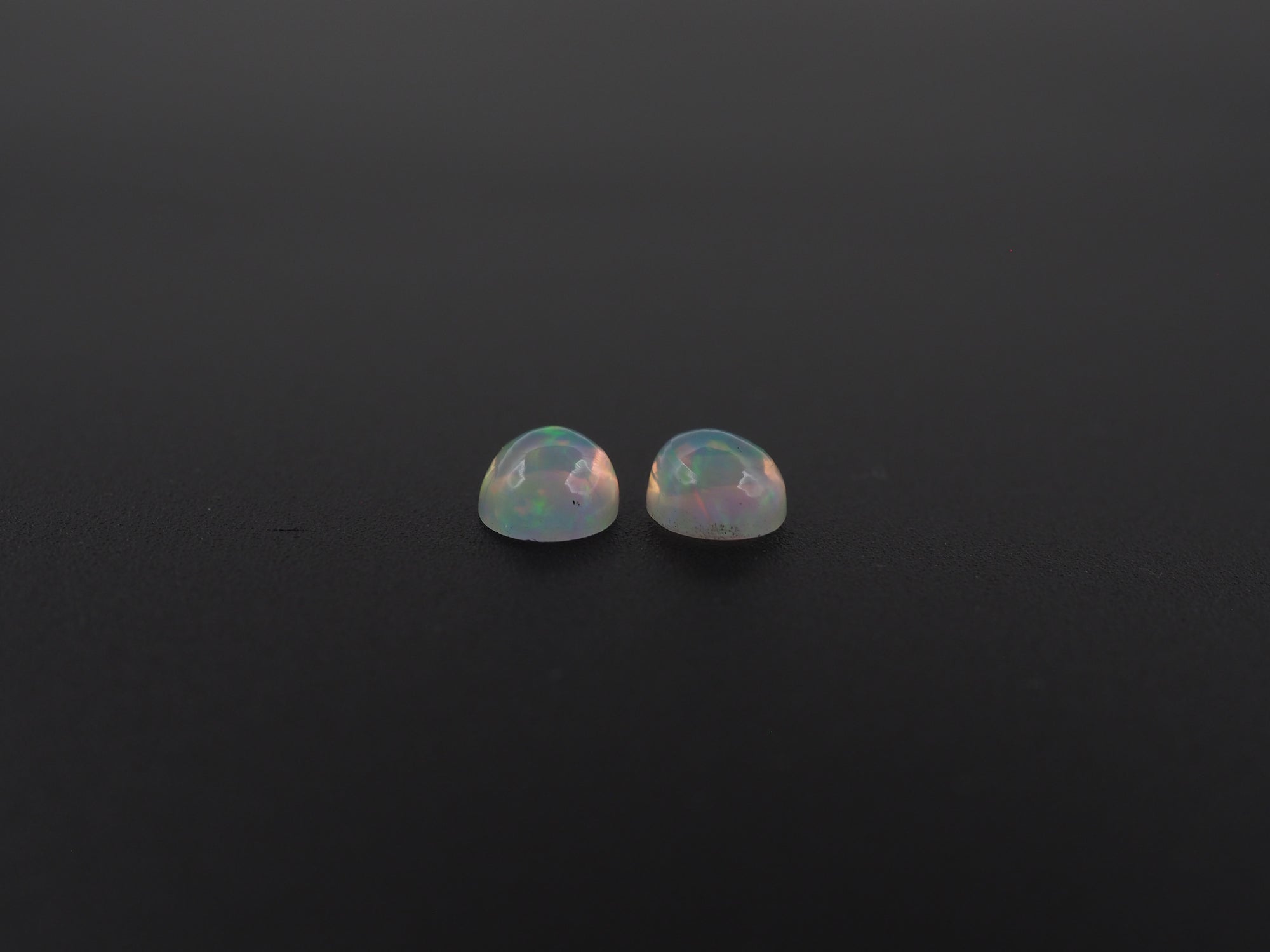 Ethiopian Opal Oval Shape 8x6 mm  Approximately 1.79 Carat , 2 Pieces (GTG-OP-170)